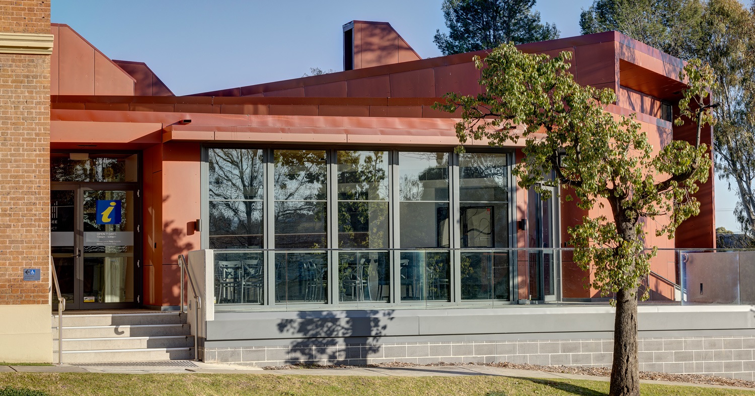 BKA_MudgeeArtsPrecinct_Cafe.jpg