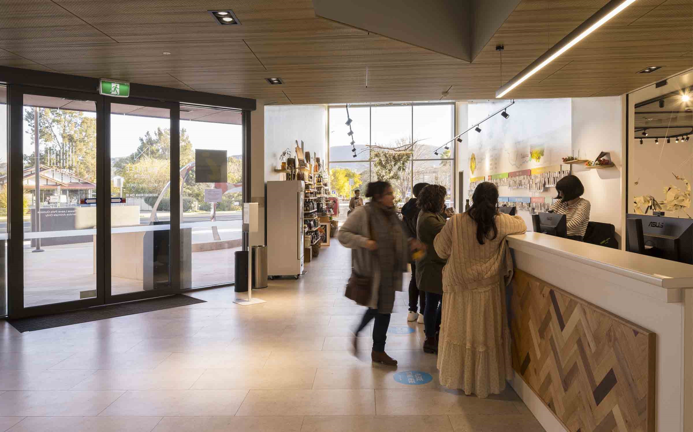 Mudgee-Region-Tourism-Front-Counter-Photo.jpg